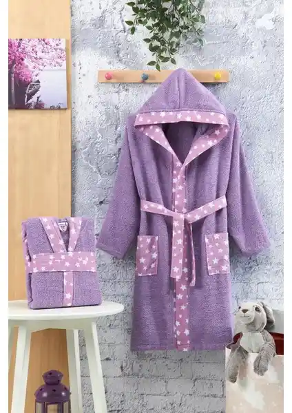 Oyalı Textile Çocuk Bornozu: Şık ve Konforlu Pamuklu Giyim Seçeneği