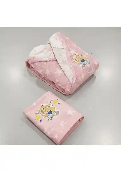 Özdilek Barbie Star Pembe Çocuk Bornoz Seti 7-8 Yaş İçin Konfor ve Şıklık Sunar