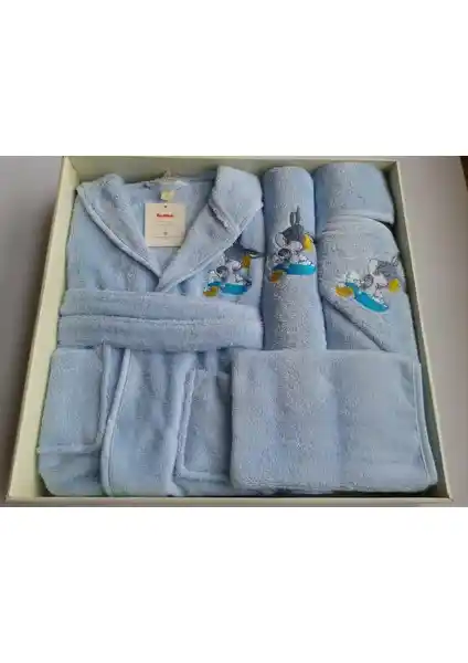 Özdilek Erkek Bebek Bambu Bornoz Seti Bugs Bunny Temalı Yumuşak ve Konforlu
