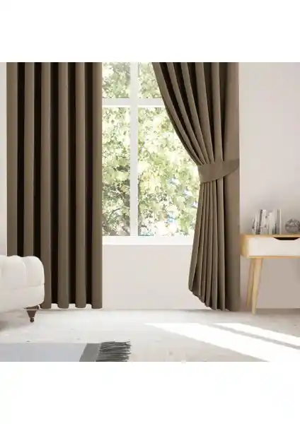 Pierre Cardin Siyahout Karartma Perde: Modern ve İşlevsel Tasarım ile Konfor Sağlar
