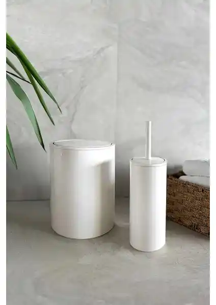 Primanova Flores 2'li Banyo Seti Beyaz: Modern ve Şık Tasarım ile Hijyen ve Düzen