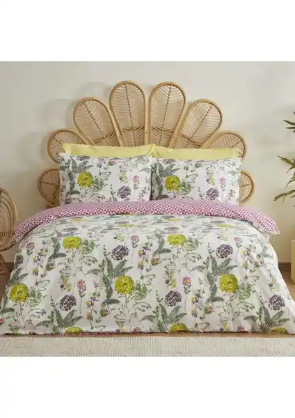 Sarah Anderson Blossom Çift Kişilik Nevresim Takımı: Şık ve Dayanıklı Yatak Odası Dekorasyonu