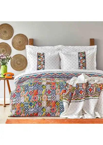 Sarah Anderson Moralı Çift Kişilik Summer Set: Modern ve Şık Yatak Odası Dekorasyonu İçin Ideal