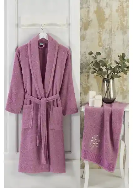 Semecca Nakışlı Havlu ve Bornoz Seti Gül Kurusu Renk Seçeneğiyle Estetik ve Fonksiyonel