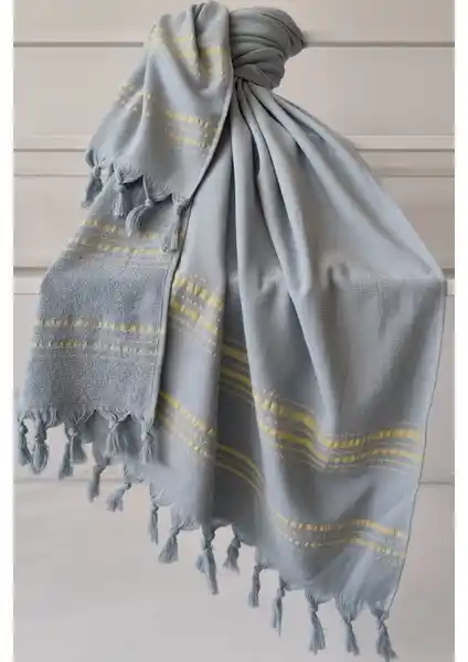 Sevim Tek Yüzlü Pamuk Havlu Peştemal ile Şıklık ve İşlevselliği Bir Arada Yakalayın