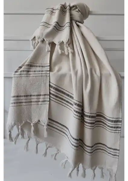 Sevim Tek Yüzlü Pamuk Havlu Peştemal: Şık ve Çok Yönlü Plaj ve Hamam Aksesuarı