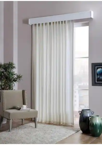 Taç Güneşlik Fon Perde: Modern ve Şık Dekorasyon Unsuru for Geniş Pencereler ve Kapılar