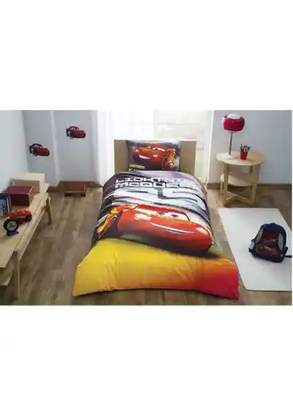 Taç Lisanslı Disney Cars Lightning Tek Kişilik Nevresim Takımı Çocuklar İçin Konfor ve Estetik