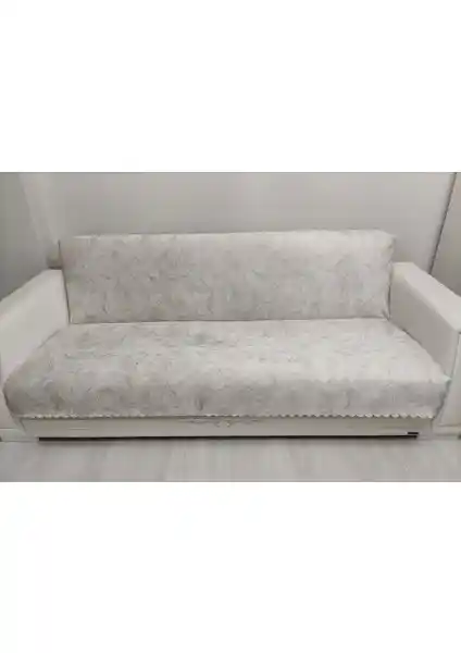 Tokaç Süngerli Koltuk Çekyat Örtüsü: Estetik ve Fonksiyonellik Bir Arada