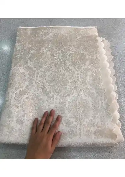 Türkanlar Home Süngerli Kadife Koltuk Örtüsü Krem Renkli Estetik ve Fonksiyonellik Bir Arada