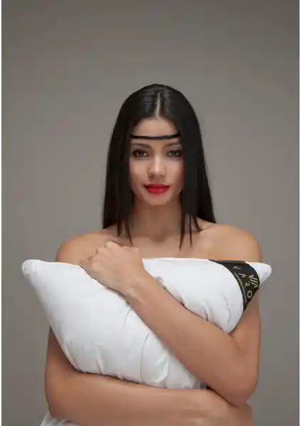 Varol Kaz Tüyü Yastık 50x70: Konfor ve Kalitenin Bir Arada Sunulduğu Yastık