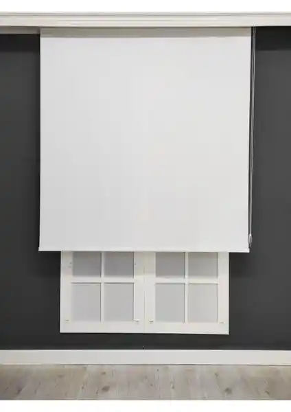 Venassa Mat Stor Güneşlik Perde: Estetik ve Fonksiyonellik İçin Modern Çözüm