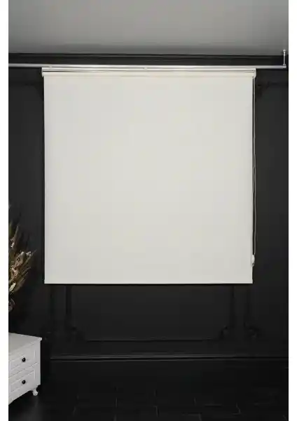 Venassa Mat Stor Güneşlik Perde: Estetik ve Fonksiyonellik Sunan Modern Çözüm