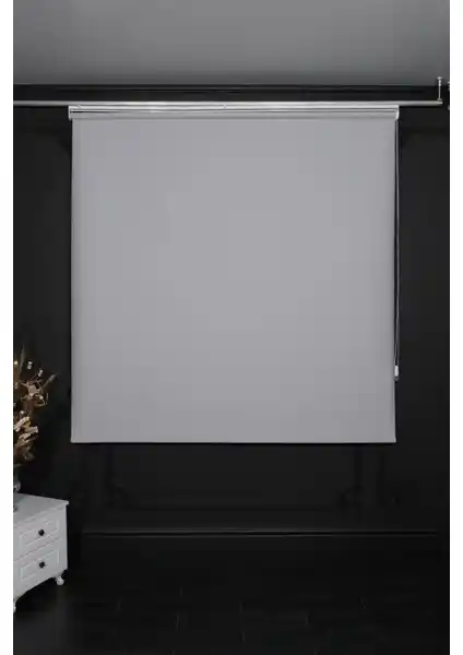 Venassa Mat Stor Güneşlik Perde: Modern ve Dayanıklı İç Mekan Dekorasyonu İçin Uygun