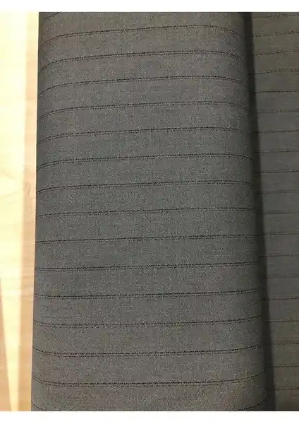 Vivola Moda Ekose Gabardin Kumaş: Şıklık ve Konforu Bir Arada Sunan Dayanıklı Malzeme