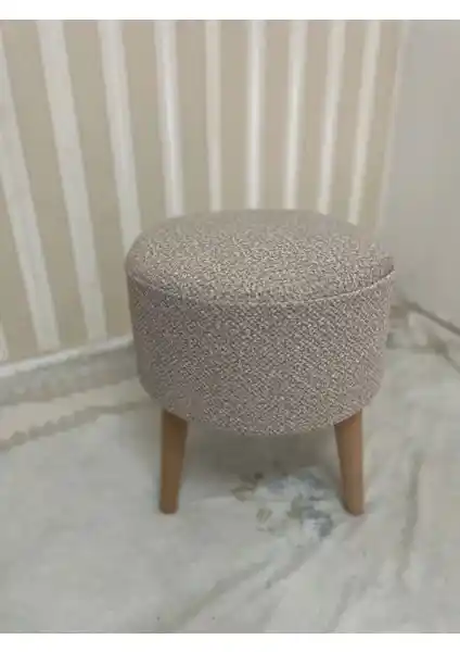 Yade Home Puf: Modern Tasarım ve Çok Amaçlı Kullanım İmkanı Sunan Dekoratif Ürün
