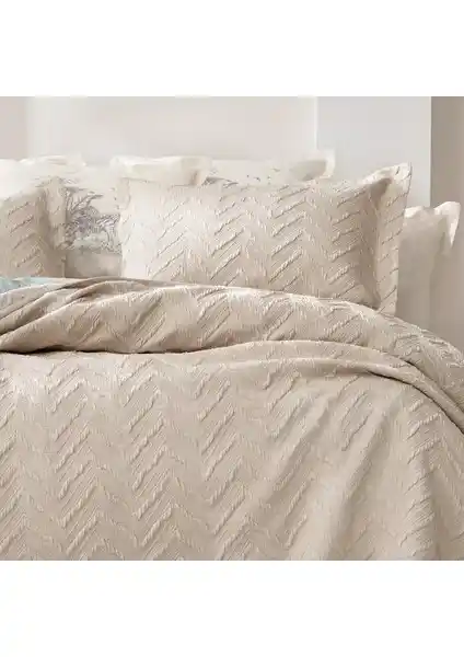 Yataş Bedding Curly Çift Kişilik Yatak Örtüsü Seti Bej Renkli Modern ve Şık Tasarım