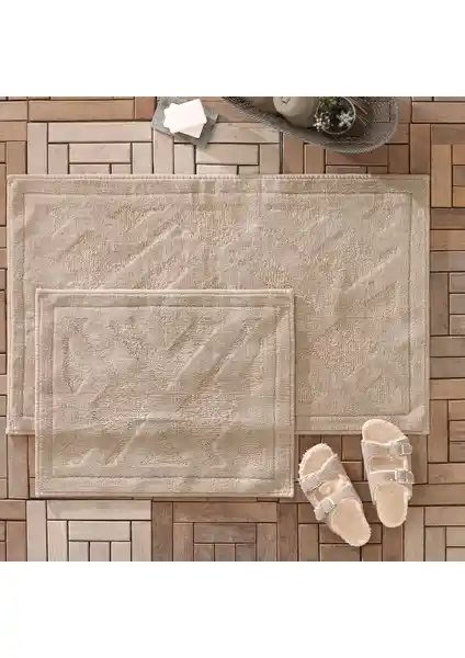 Yataş Bedding Milo Banyo Paspası Seti Bej: Modern Tasarım ve Yüksek Kalite ile Şıklık Sağlar