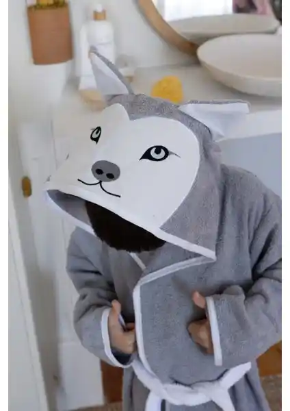 Zengin Home Kapüşonlu Çocuk Bornozu: Rahat ve Eğlenceli Tasarım Özellikleri