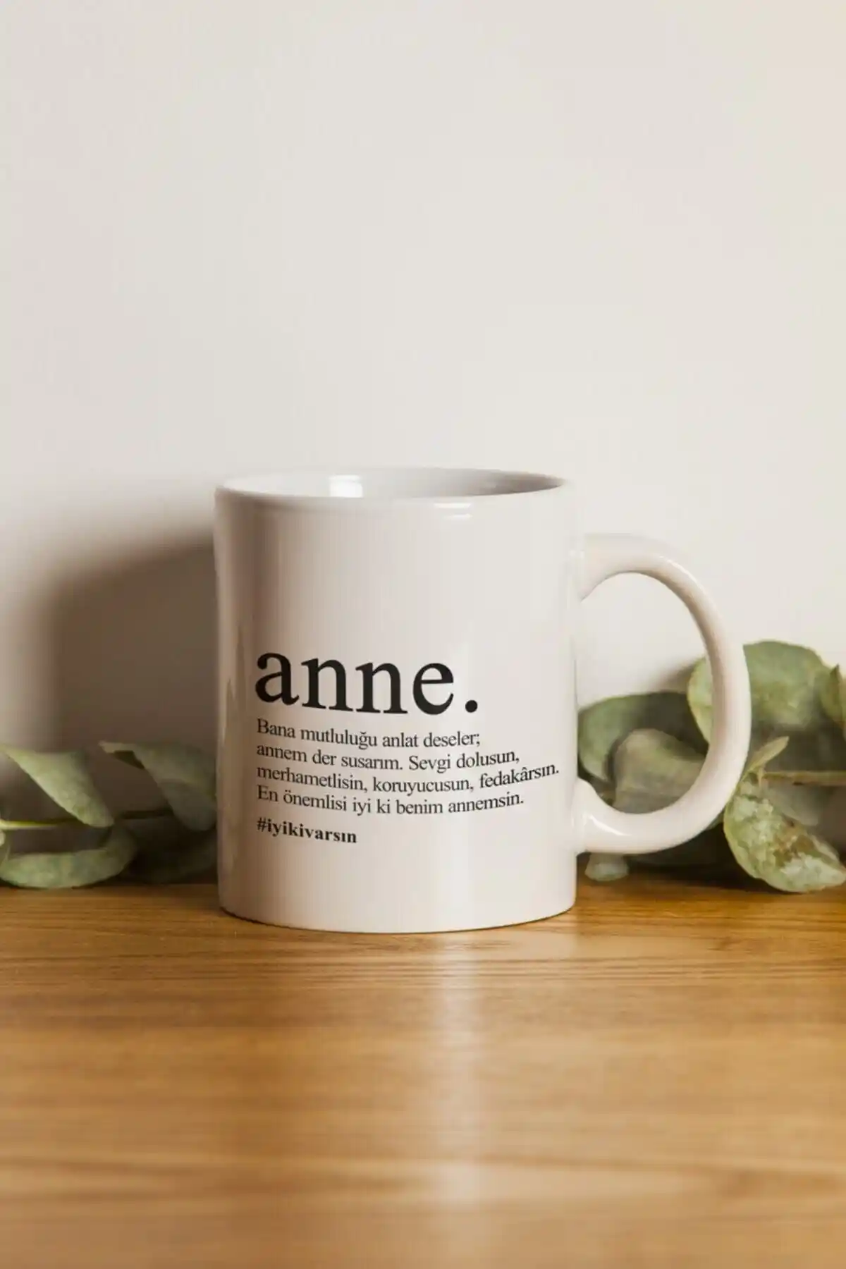 Anneye Özel Tasarımlı Porselen Kupa Bardak Günlük Kullanım ve Hediye Seçenekleri