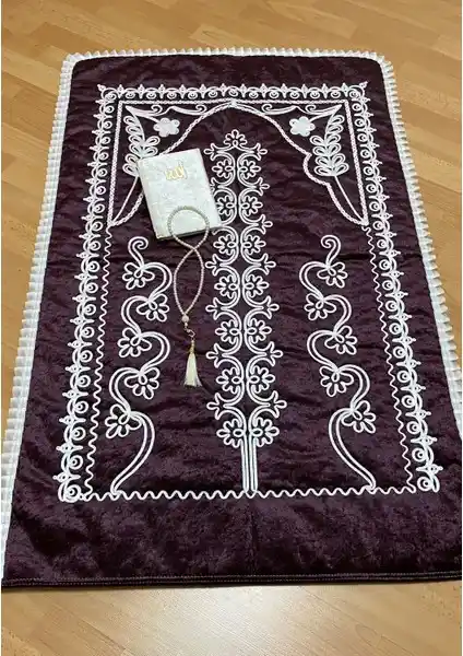 Ayhanhome Bordo Kadife Seccade: Şık ve Konforlu İbadet Deneyimi İçin Uygun Bir Seçenek