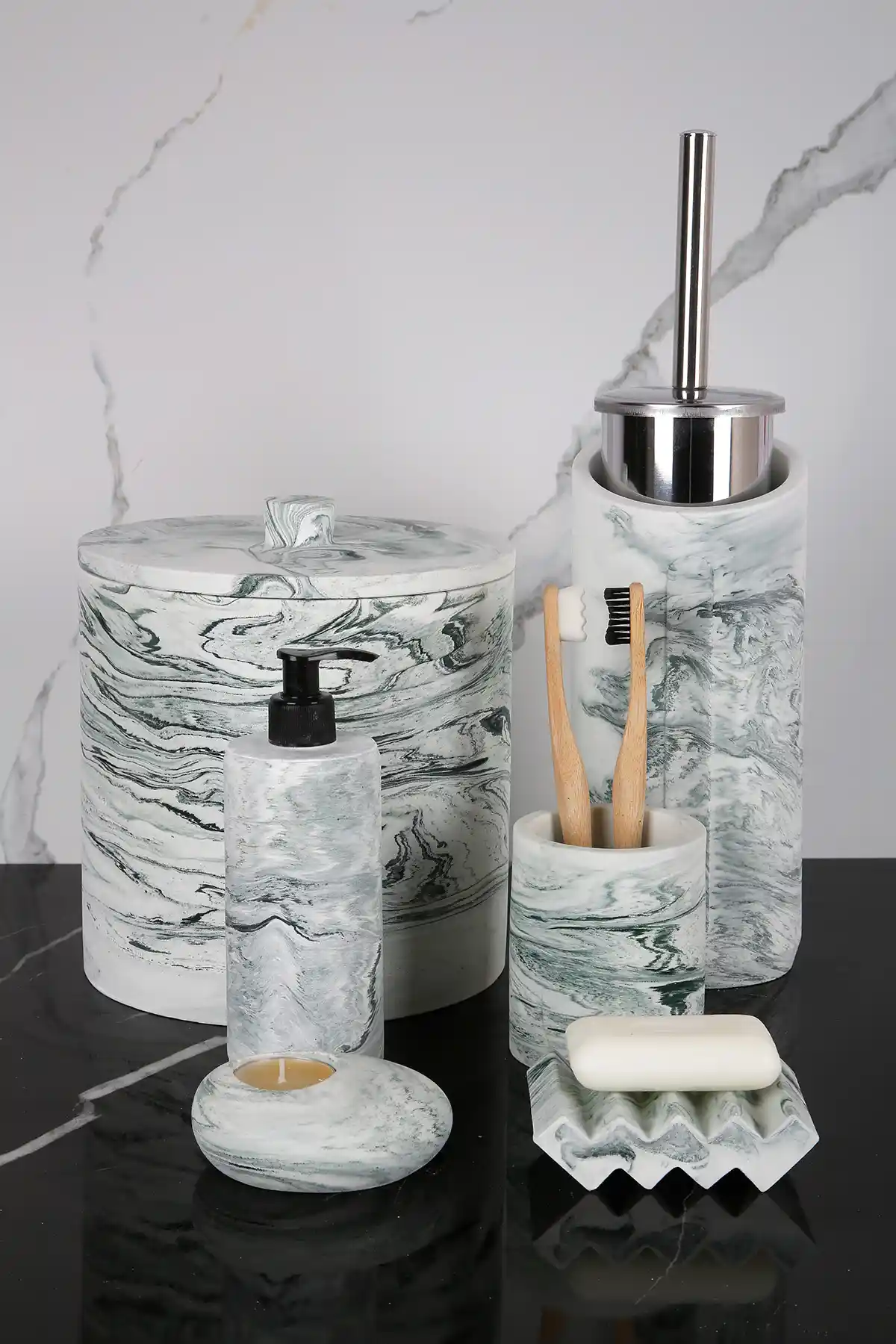 Betonmall 8 Parça Mermer Desenli Banyo Seti Modern ve Dayanıklı Tasarım Çözümü