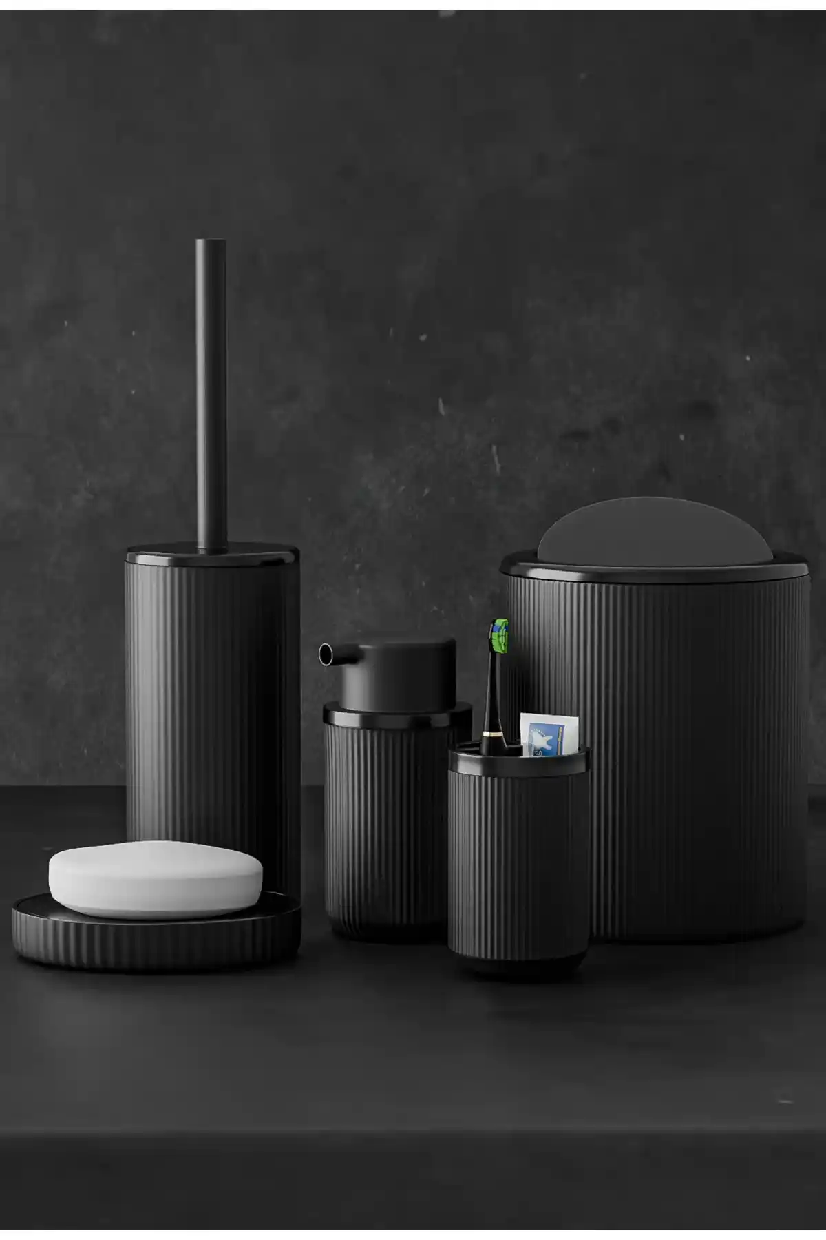 Çavdar Group 5 Parça Siyah Banyo Seti: Modern ve Dayanıklı Tasarım İle Şıklık Sağlar