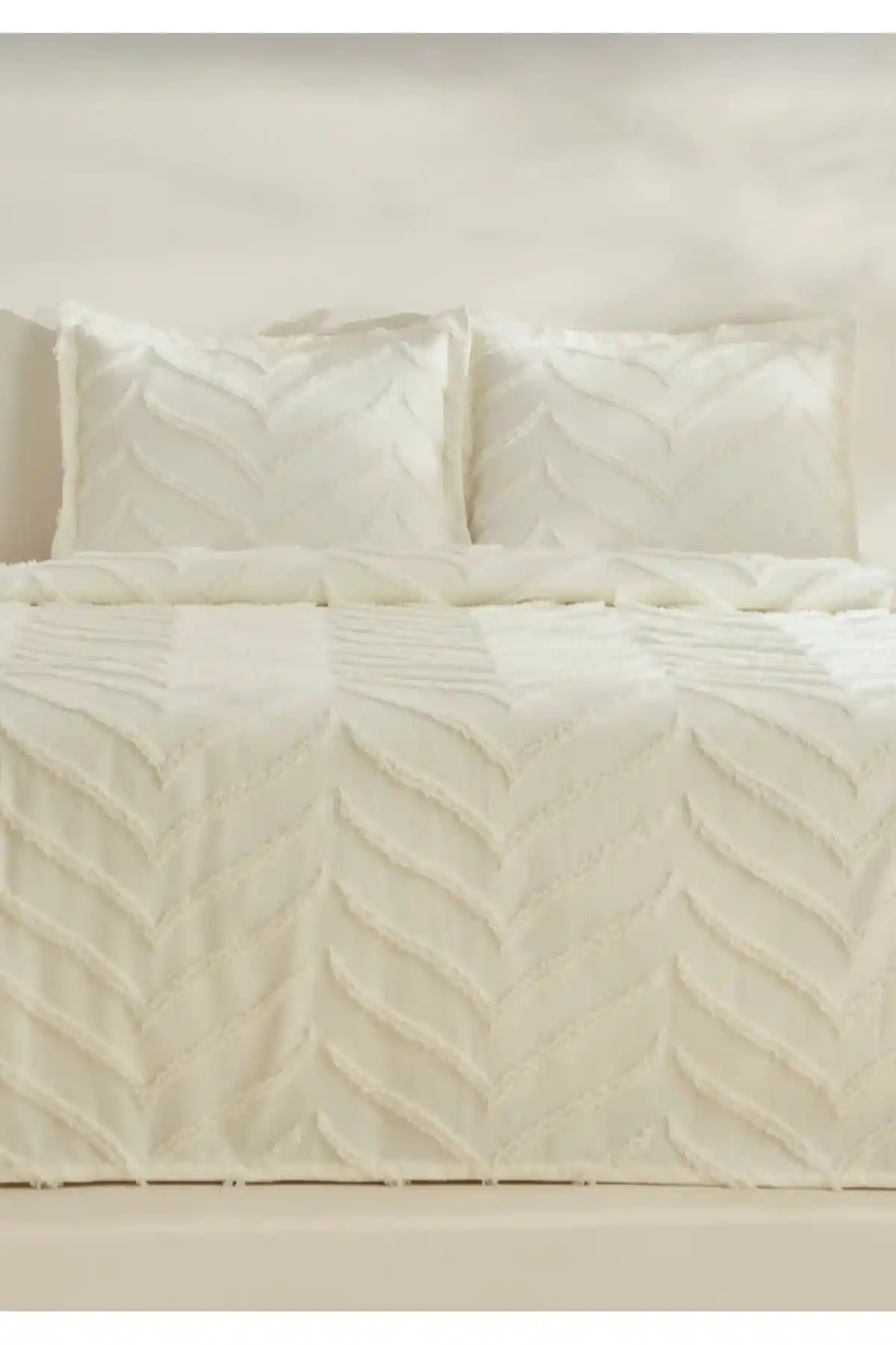 Diabella Merve 3 Parça Çift Kişilik Yatak Örtüsü Modern Tasarım ve Dayanıklılık