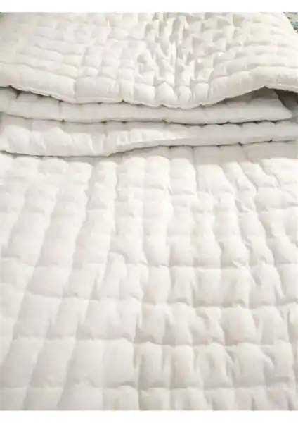 Doğal ve El Yapımı Tek Kişilik Yün Yorgan: Sağlıklı Uyku İçin Doğa Dostu Seçenek