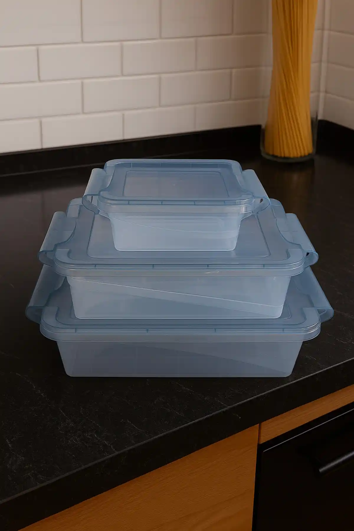 Dükkanönü 3’lü Kilitli Saklama Kabı Seti: Pratik ve Estetik Gıda Saklama Çözümü