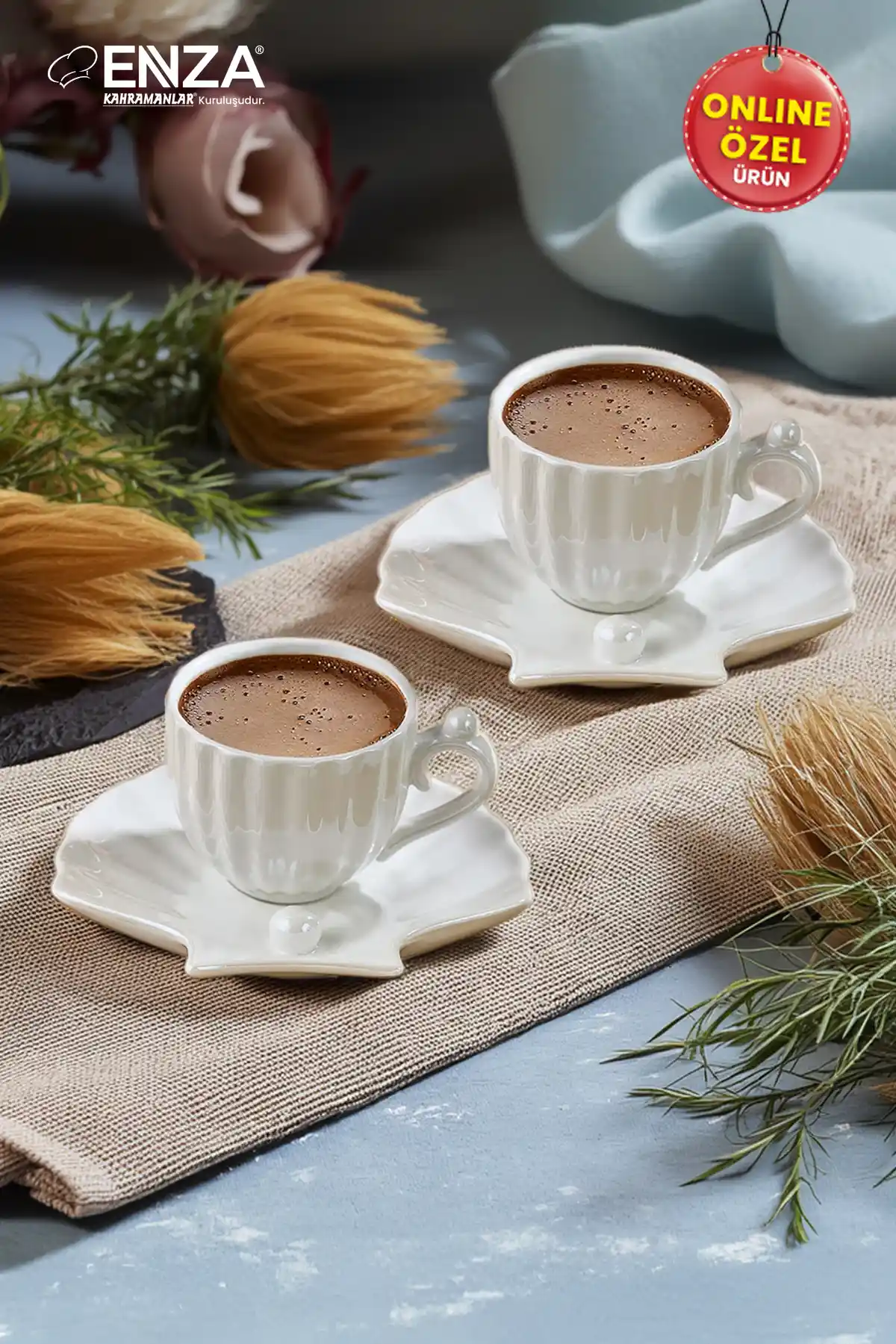 Enza Zümrüt 2'li Beyaz Porselen Fincan Takımı Modern Tasarımı ve Dayanıklılığıyla Öne Çıkıyor