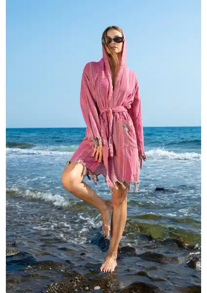 Ephemeris Ponpon Peştamal Bornoz: Doğal ve Şık Pamuklu Tasarım, Yüksek Emicilik ve Hızlı Kuruma Özelliği