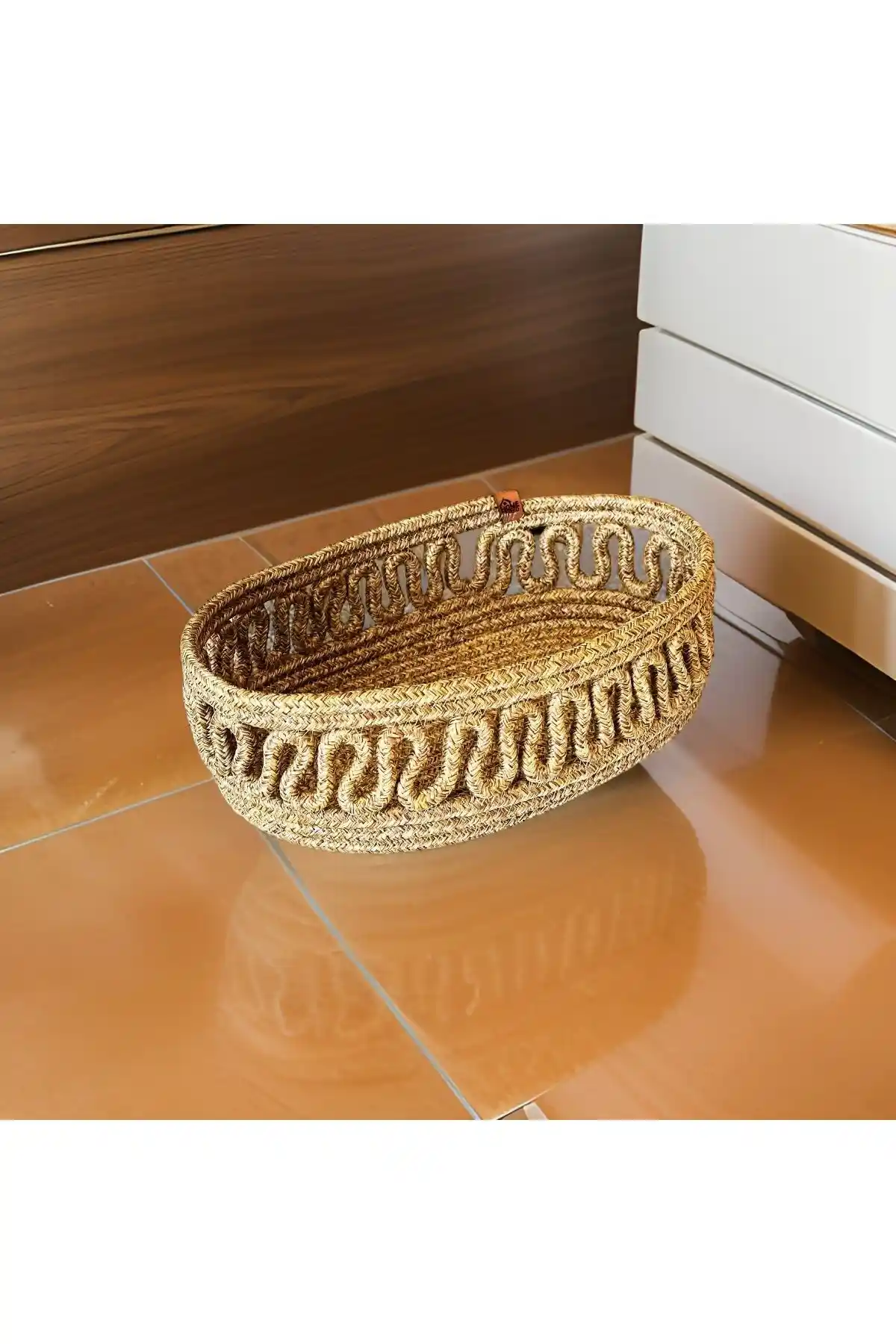 Evrimax Hasır Ekmek Sepeti Doğal ve Şık Tasarımıyla Mutfak Dekorasyonunuza Zarif Bir Dokunuş Katar