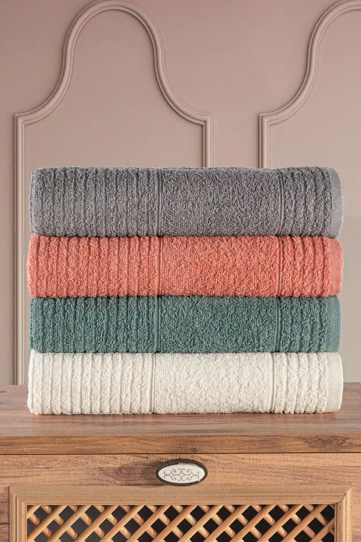 Güvenal Deniz 4'lü Pamuk Yüz Havlusu - Yüksek Kalite ve Şık Tasarım