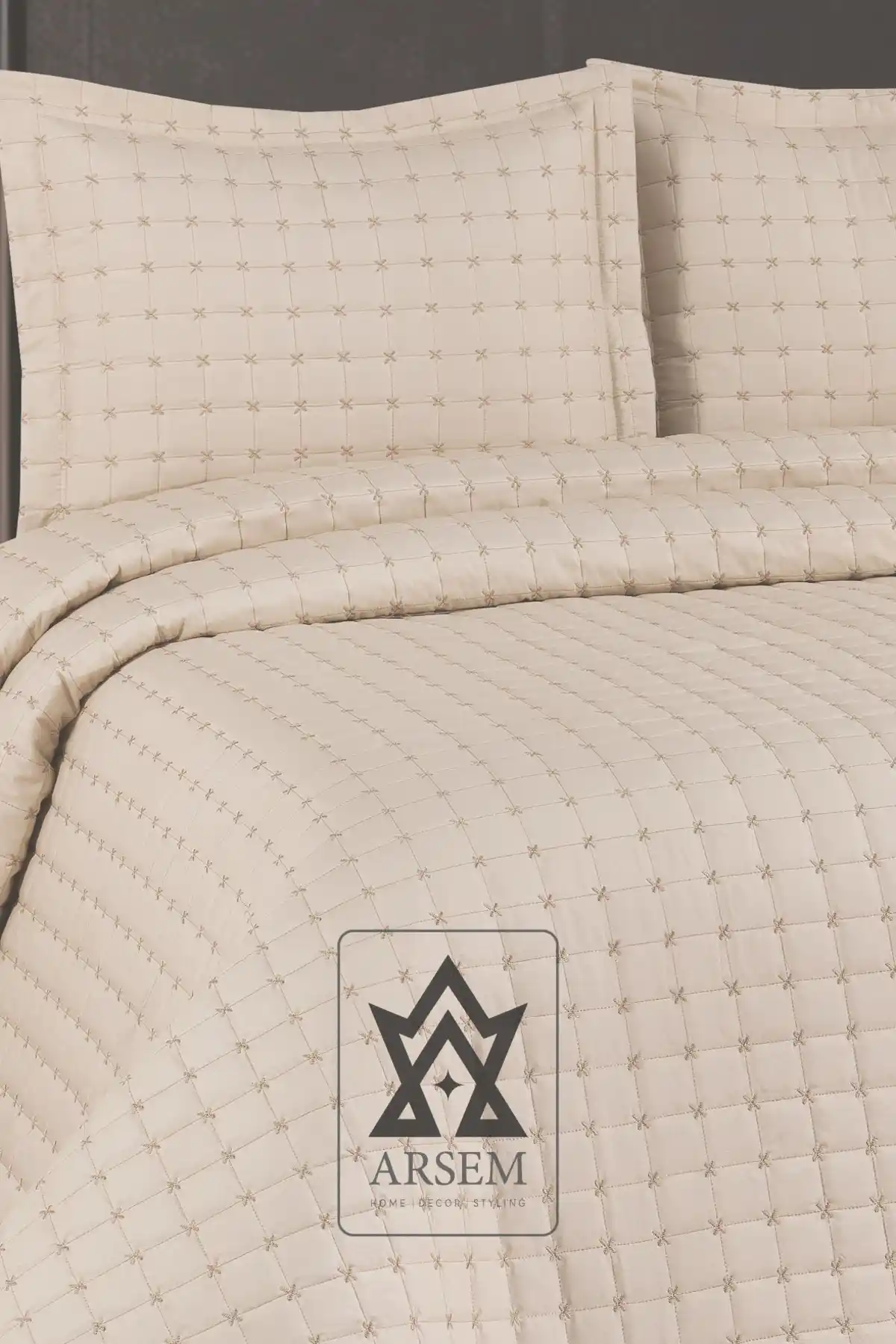 Hayal Çift Kişilik Yatak Örtüsü Cappicino Şıklık ve Konfor Sunan Dayanıklı Tasarım