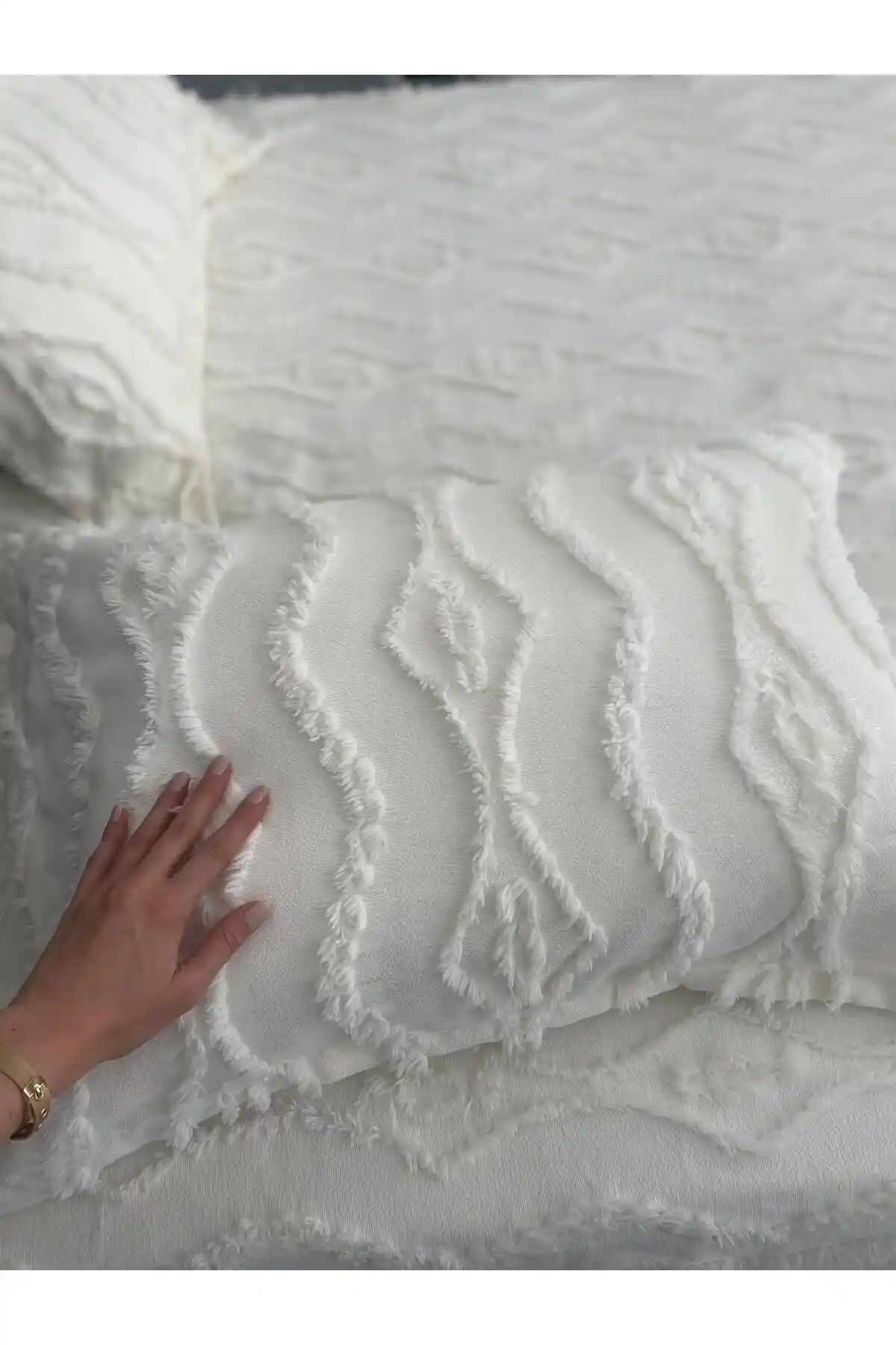 Jolie Maison Deniz Pike Takımı Modern Tasarımı ve Dayanıklı Malzemeleriyle Şıklık Sağlar