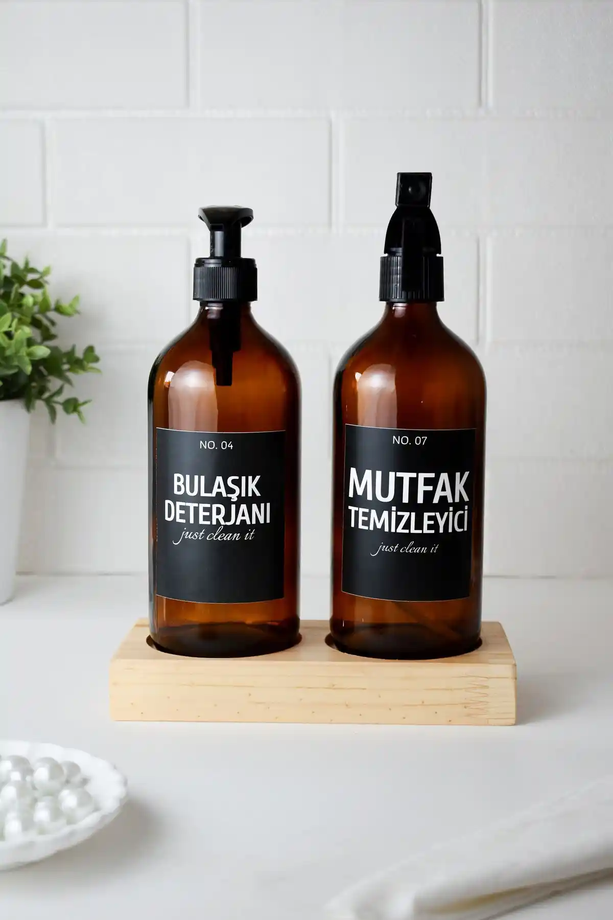 LALEZEN HOME Ahşap Standlı Bulaşık Deterjanı ve Mutfak Temizleyici Ürünü Özellikleri ve Avantajları