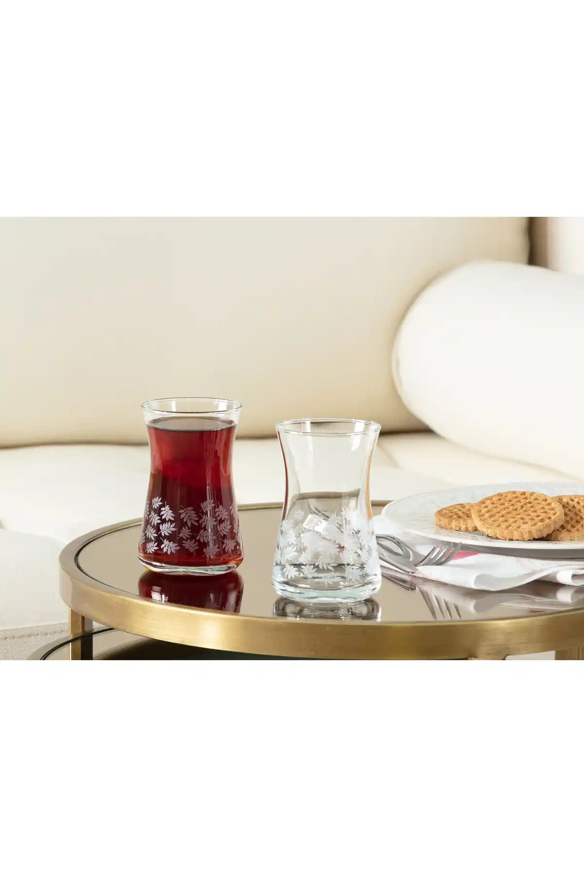 Madame Coco Esperanza White Leaves 6'lı Çay Bardağı Seti Estetik ve Dayanıklı Tasarım