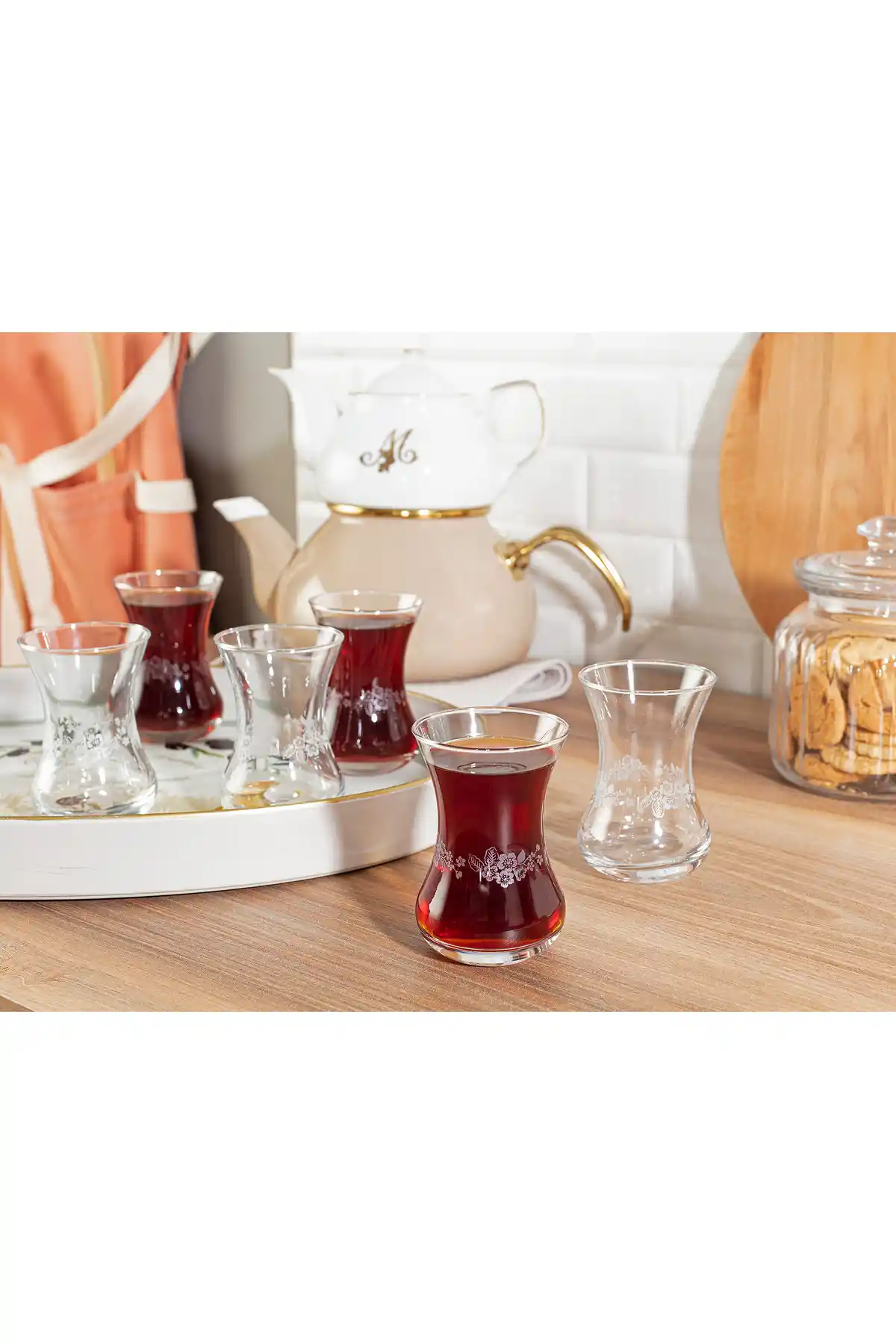 Madame Coco'nun Lavem-Nostalgic Flowers 6'lı Çay Bardağı Seti Şıklık ve Dayanıklılık Sunar