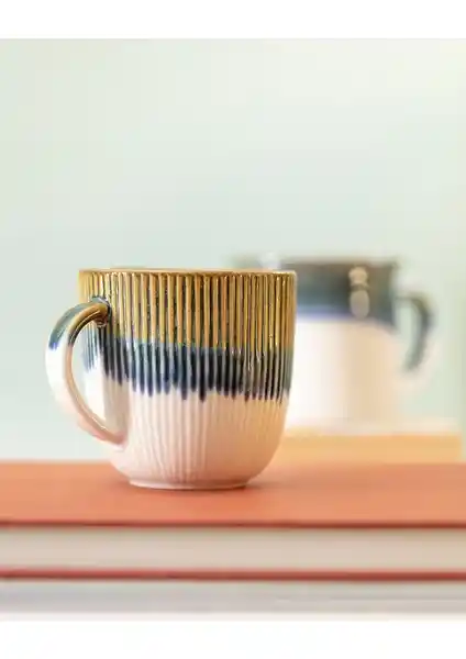Madame Coco Olivie Kupa: Şık ve Fonksiyonel Porselen İçecek Kabı