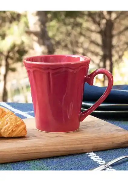 Madame Coco Violet Kupa: Modern ve Şık Tasarımıyla Günlük ve Özel Kullanım İçin