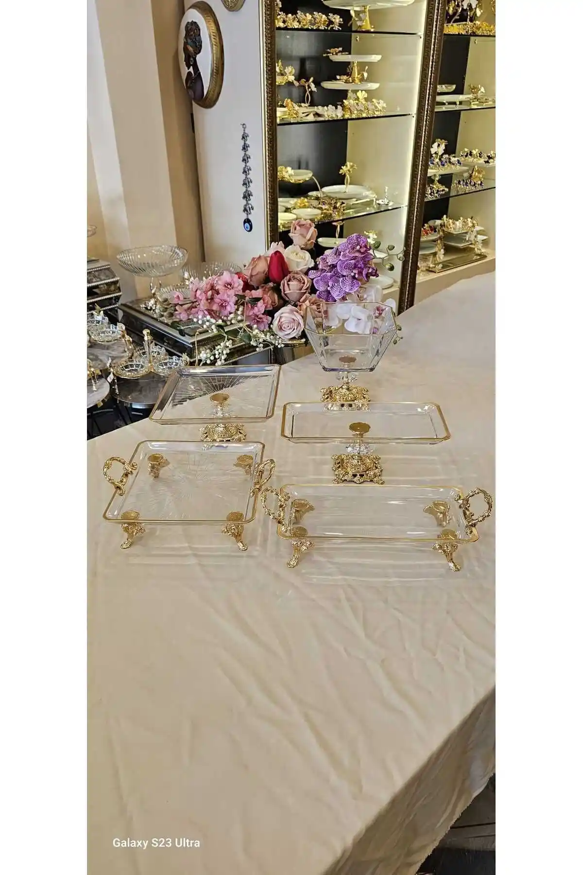 MaviDamla 5 Parça Klasik Ayak Sunum Seti Modern ve Şık Tasarım ile Sofralara Zarafet Katar