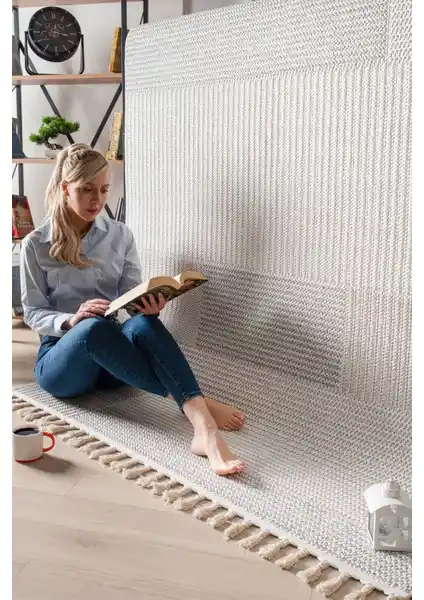 Melaris Halı Korya: Modern Tasarım ve Uzun Ömürlü Kullanım İçin Uygun Halı Seçenekleri