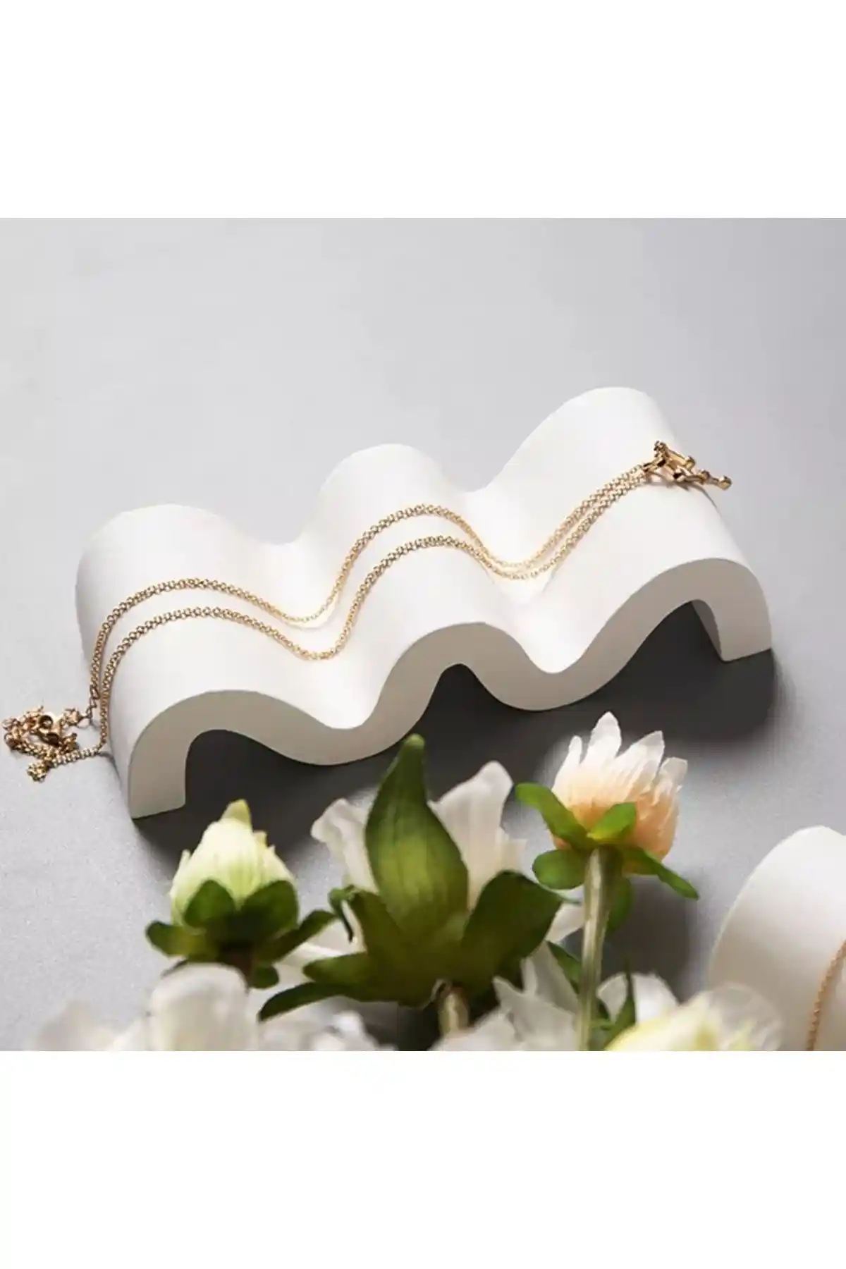 Minima Art Studio Dalga Şekilli Beton Takı Standı ve Tabağı Modern Dekorasyon İçin