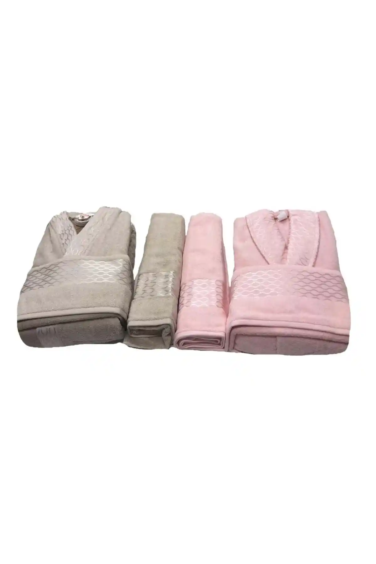 Özdilek Pamuk Aile Bornoz Seti: Yüksek Kalite ve Şık Tasarım ile Konforun Keyfini Çıkarın