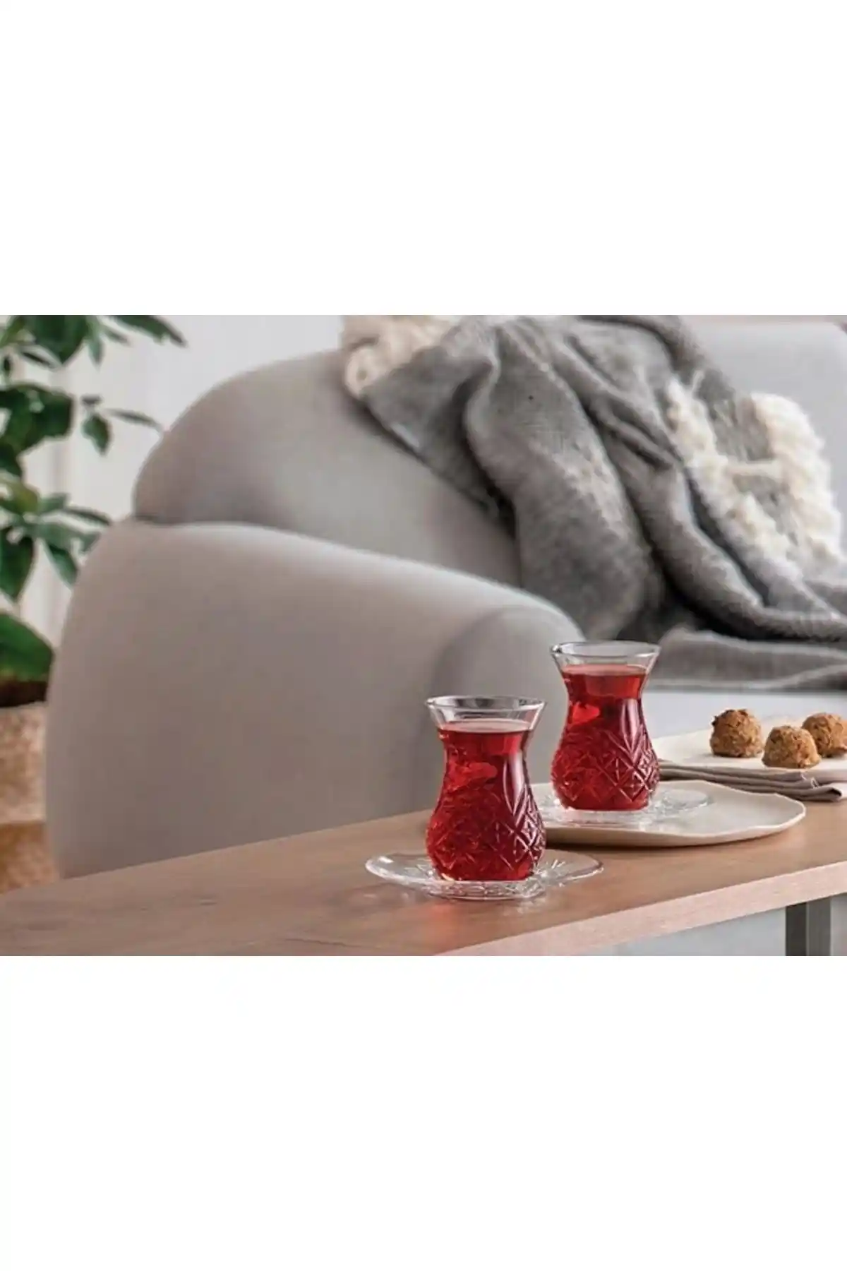 Paşabahçe Timeless 12 Parça Cam Çay Seti Şık ve Kullanışlı Tasarımıyla Ev Dekorasyonunuza Uygun