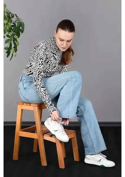 Refilya Masif Ahşap Katlanır Merdiven Tabure: Dayanıklı ve Estetik Çok Fonksiyonlu Mobilya