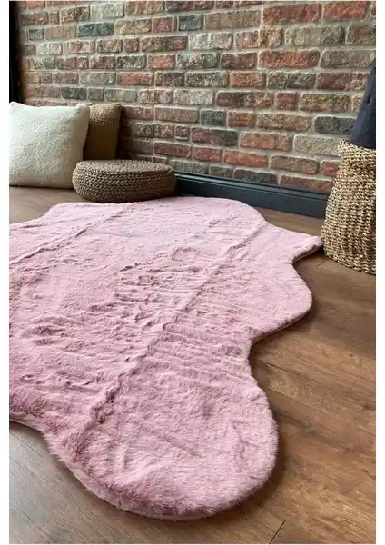 Saraz Tavşan Tüyü Post Peluş Halı Yüksek Dokusu ve Şık Tasarımıyla Ev Dekorasyonunu Zenginleştirir