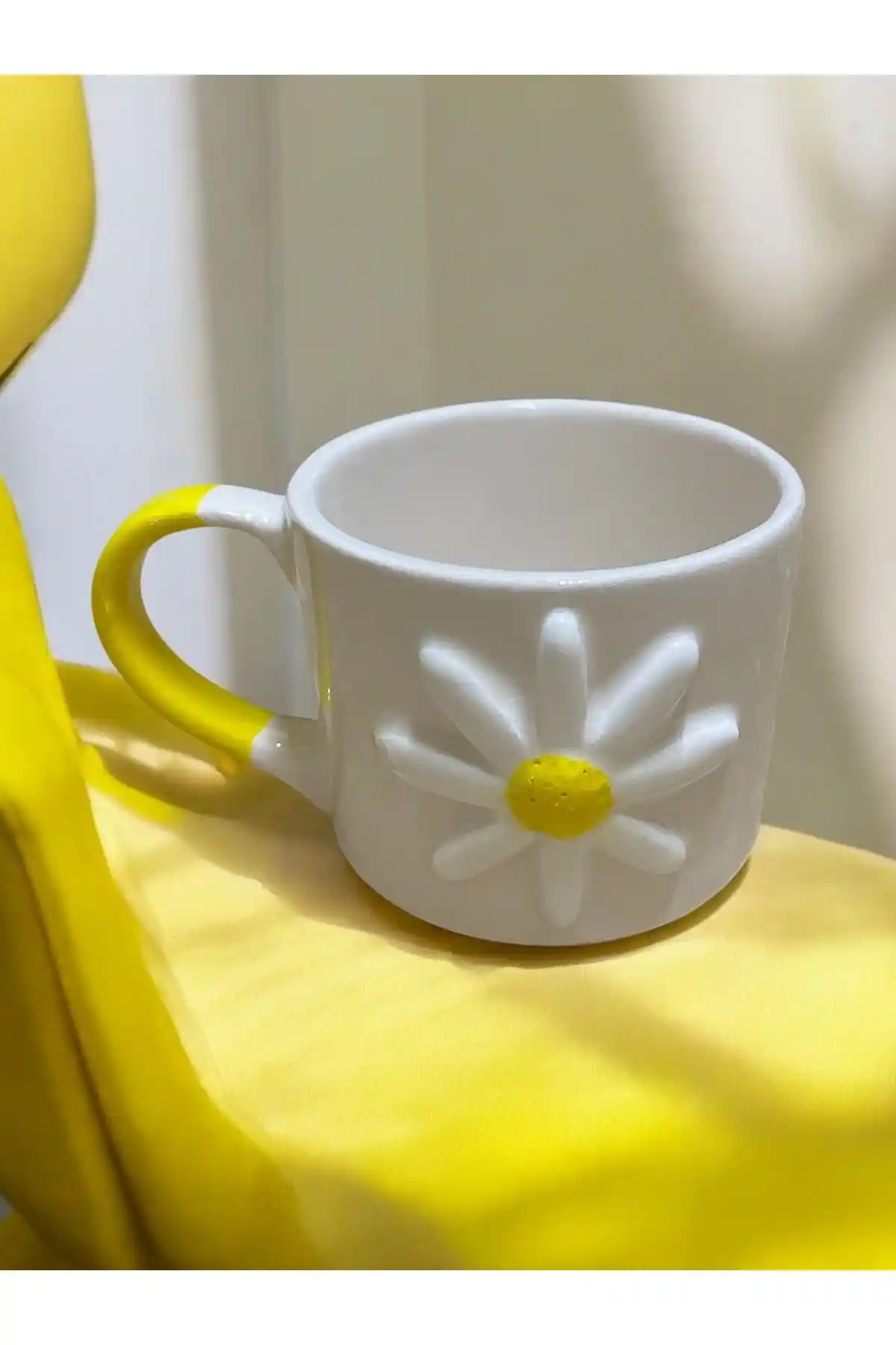 SeraCEY El Yapımı Seramik Kupa Papatya Desenli ve Dayanıklı Tasarım