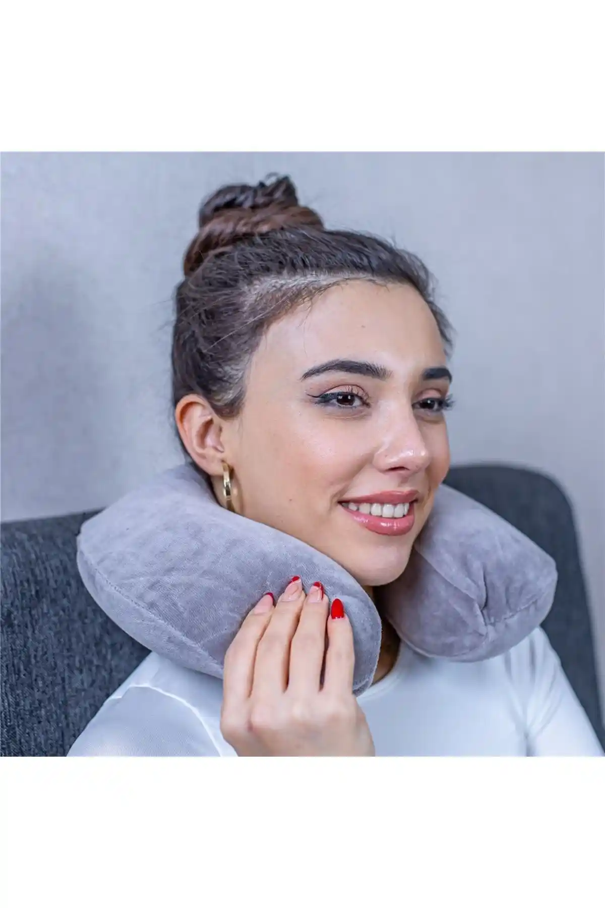 Simple Visco Seyahat Yastığı ile Konfor ve Sağlık İçin Ergonomik Destek